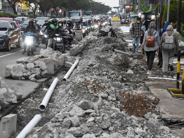 Dinas PUPR Depok Kebut Pembangunan Jalan